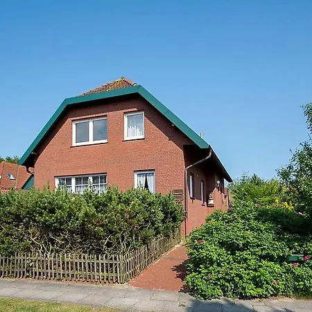 Haus Heimat 1 *